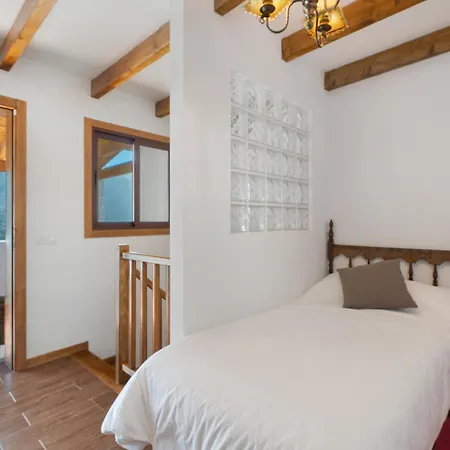 Amelia House Semesterbostad
